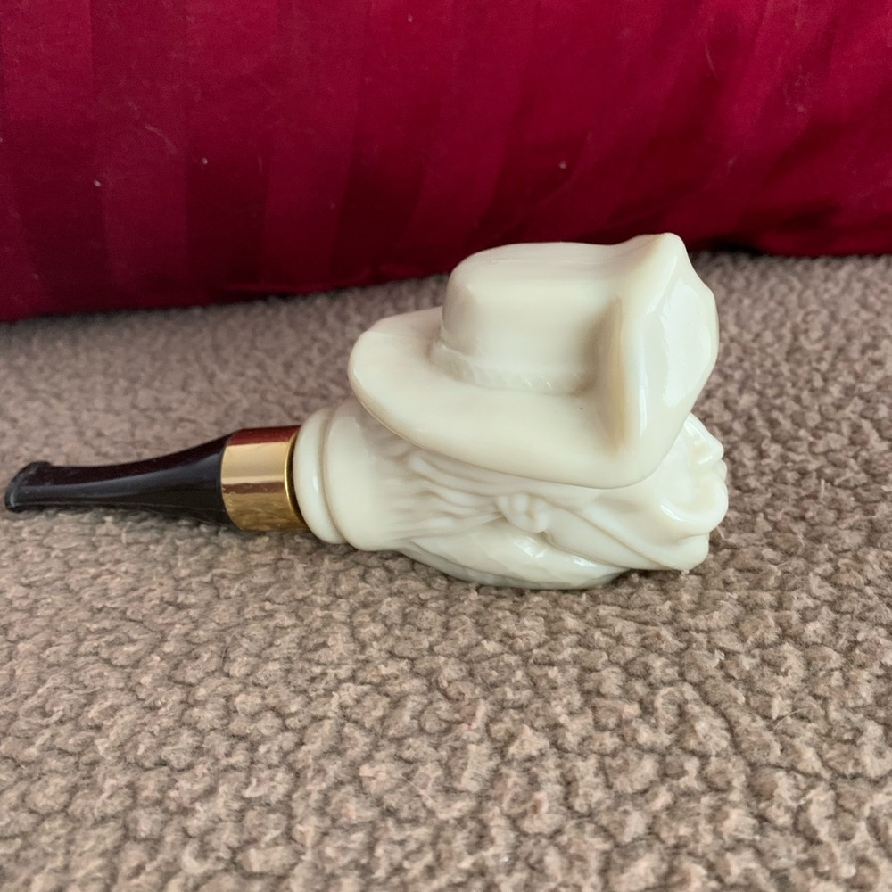 Avon after shave bottle from the 60’s. Length is 7 x 3
